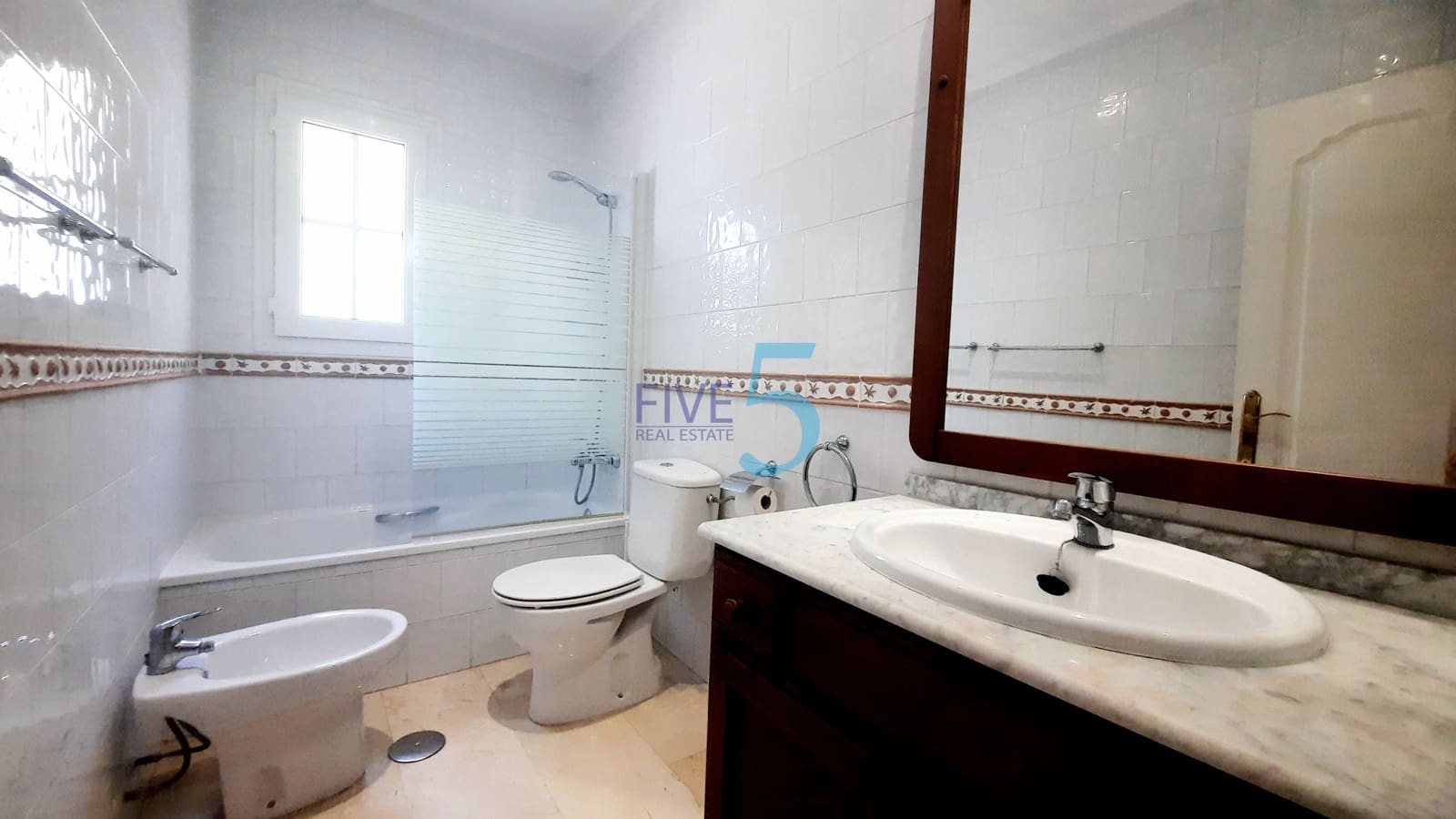 3 slaapkamer Villa te koop in Villamartin met zwembad garage - € 495.000 (Ref: 10027553)