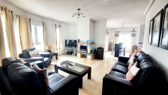 3 slaapkamer Villa te koop in Villamartin, Orihuela met zwembad garage - € 495.000 (Ref: 10027553)