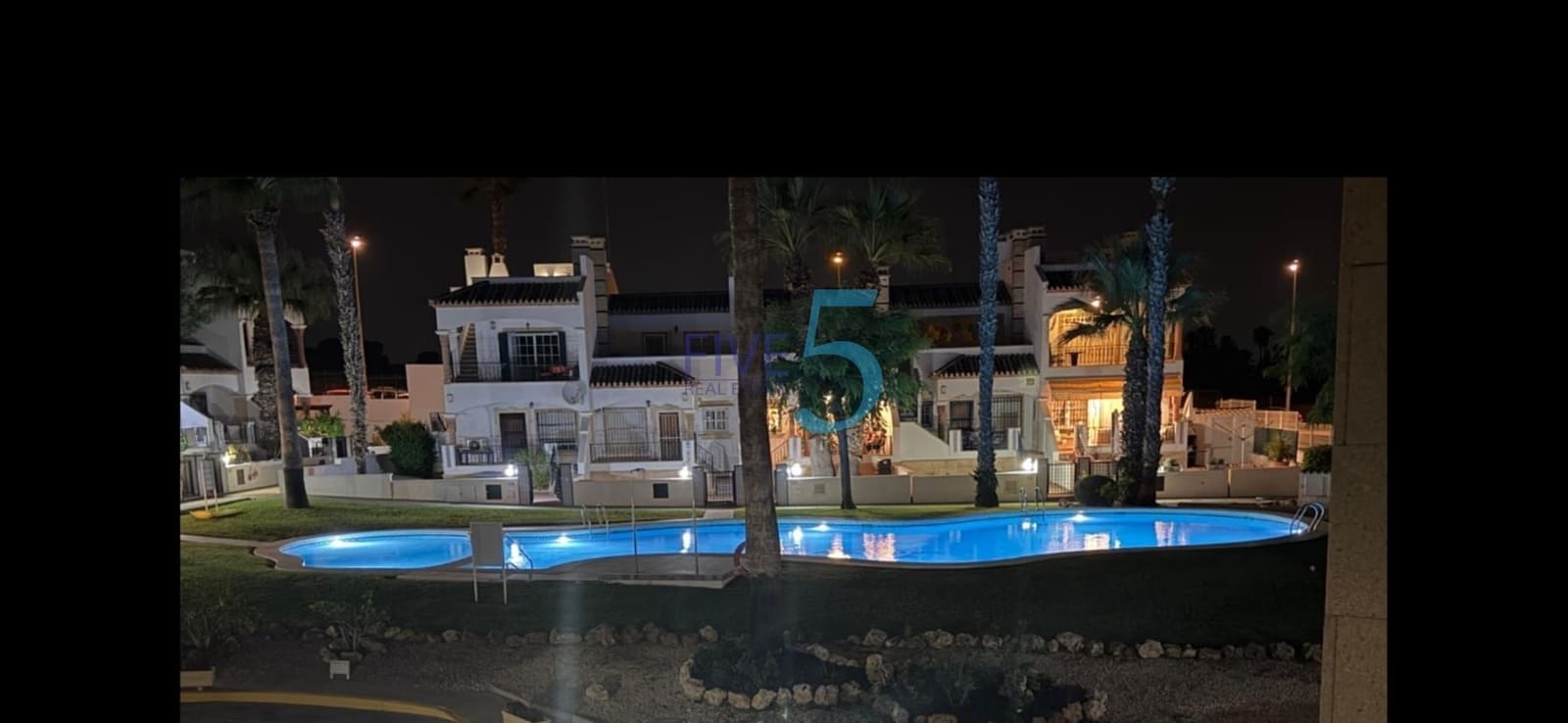 3 slaapkamer Villa te koop in Villamartin met zwembad garage - € 495.000 (Ref: 10027553)
