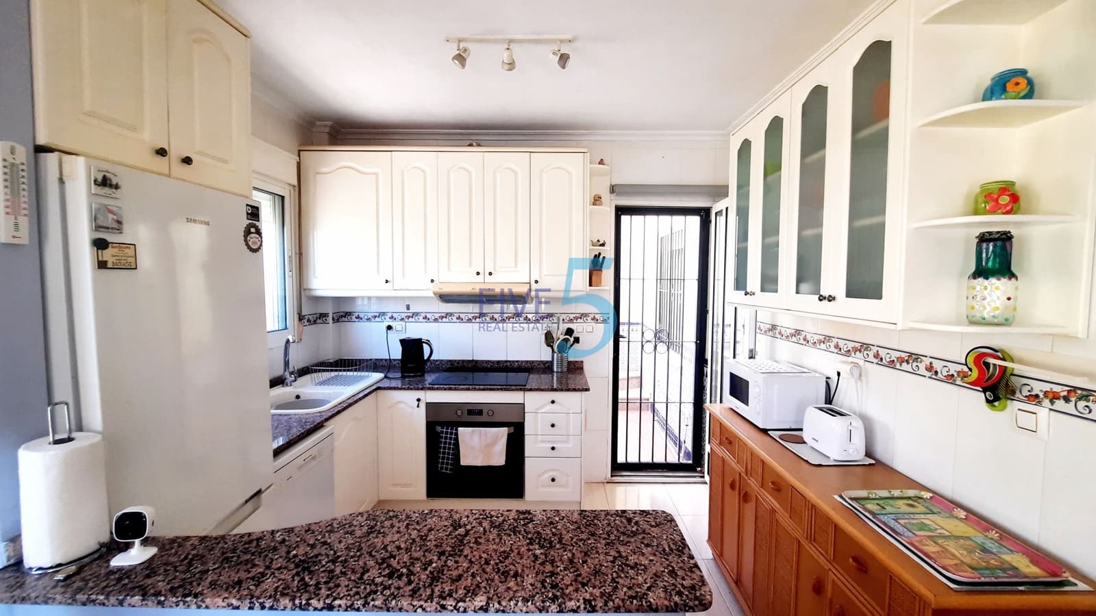 3 sypialnia Dom blizniak na sprzedaż w Sucina - 179 000 € (Ref: 10029505)