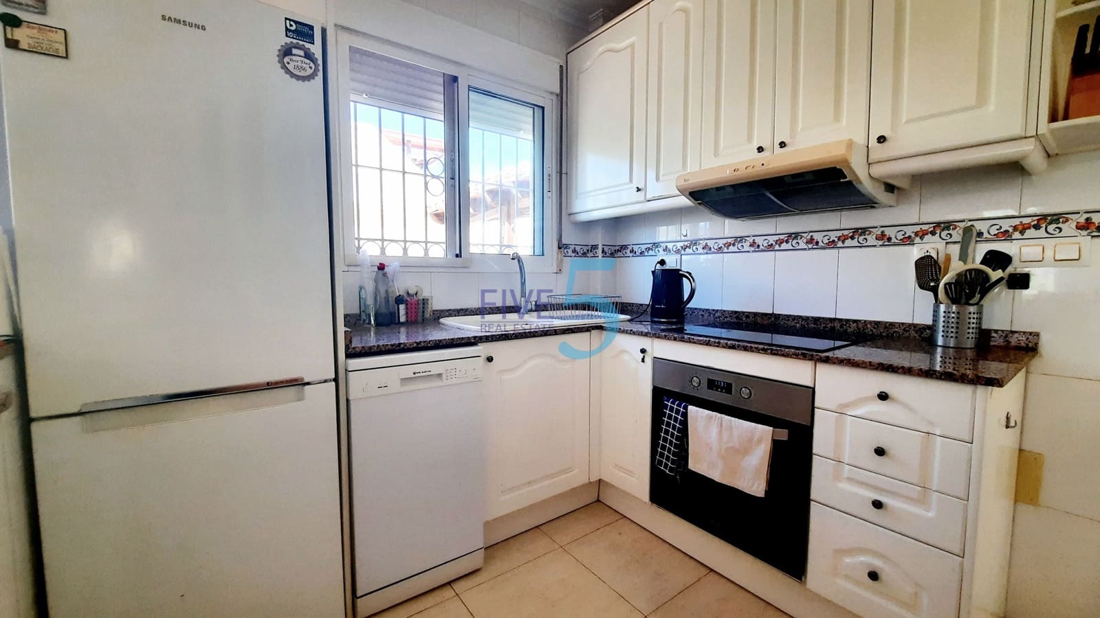 3 sypialnia Dom blizniak na sprzedaż w Sucina - 179 000 € (Ref: 10029505)