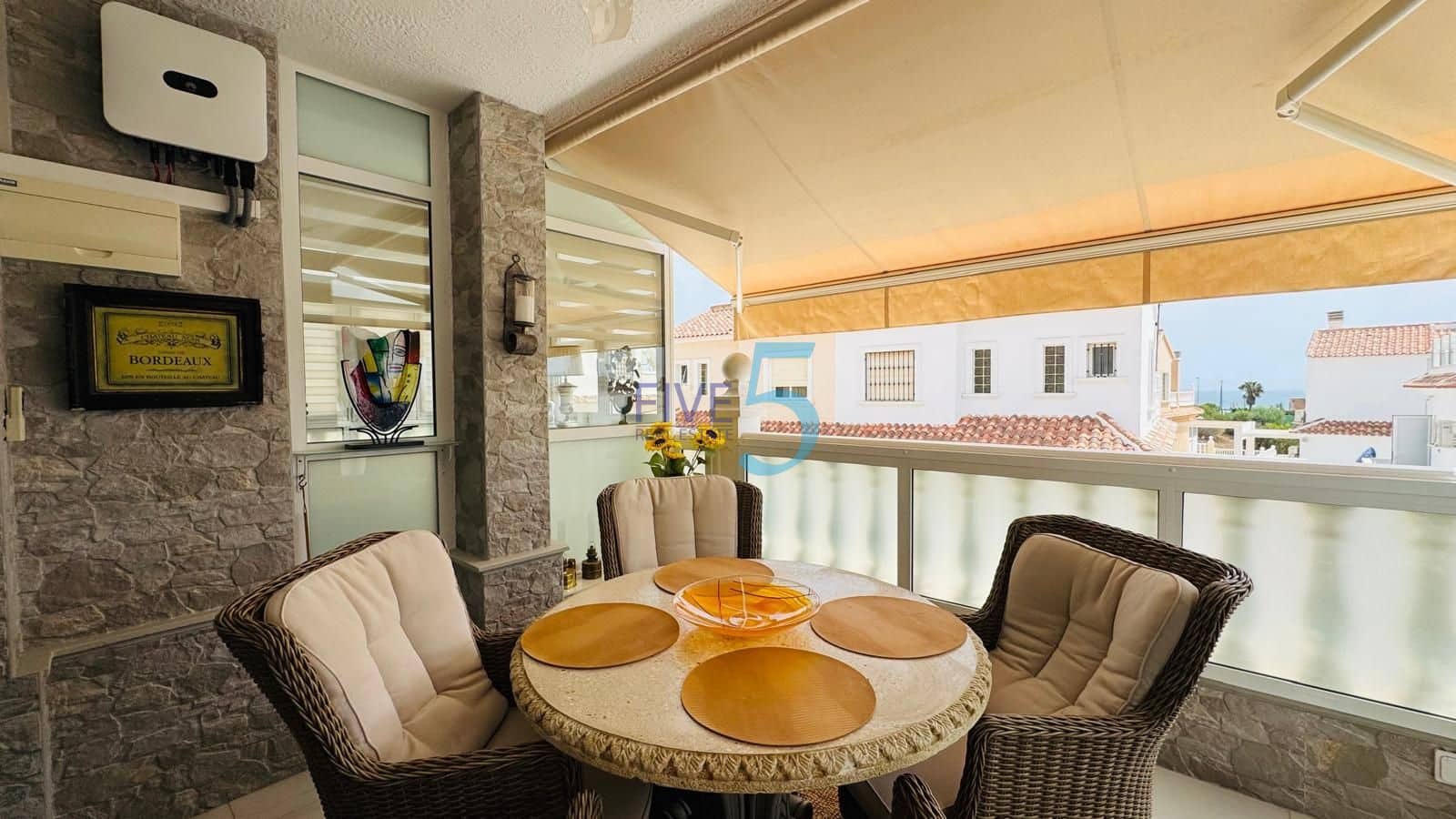 2 slaapkamer Huis te koop in Torrevieja met zwembad garage - € 599.000 (Ref: 10029787)