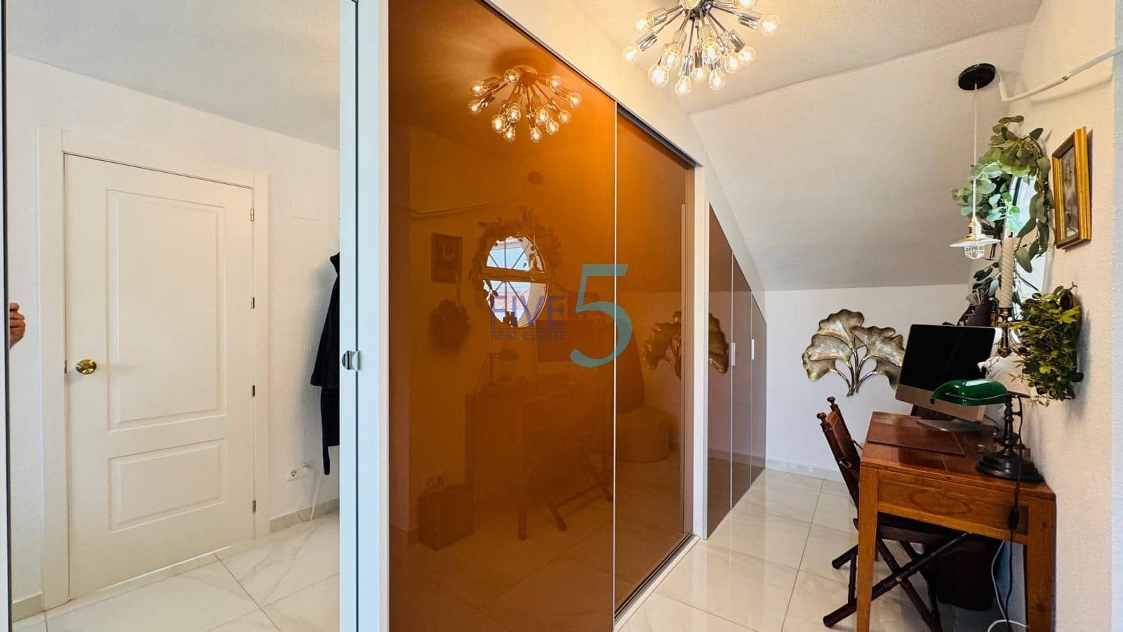 2 slaapkamer Huis te koop in Torrevieja met zwembad garage - € 599.000 (Ref: 10029787)