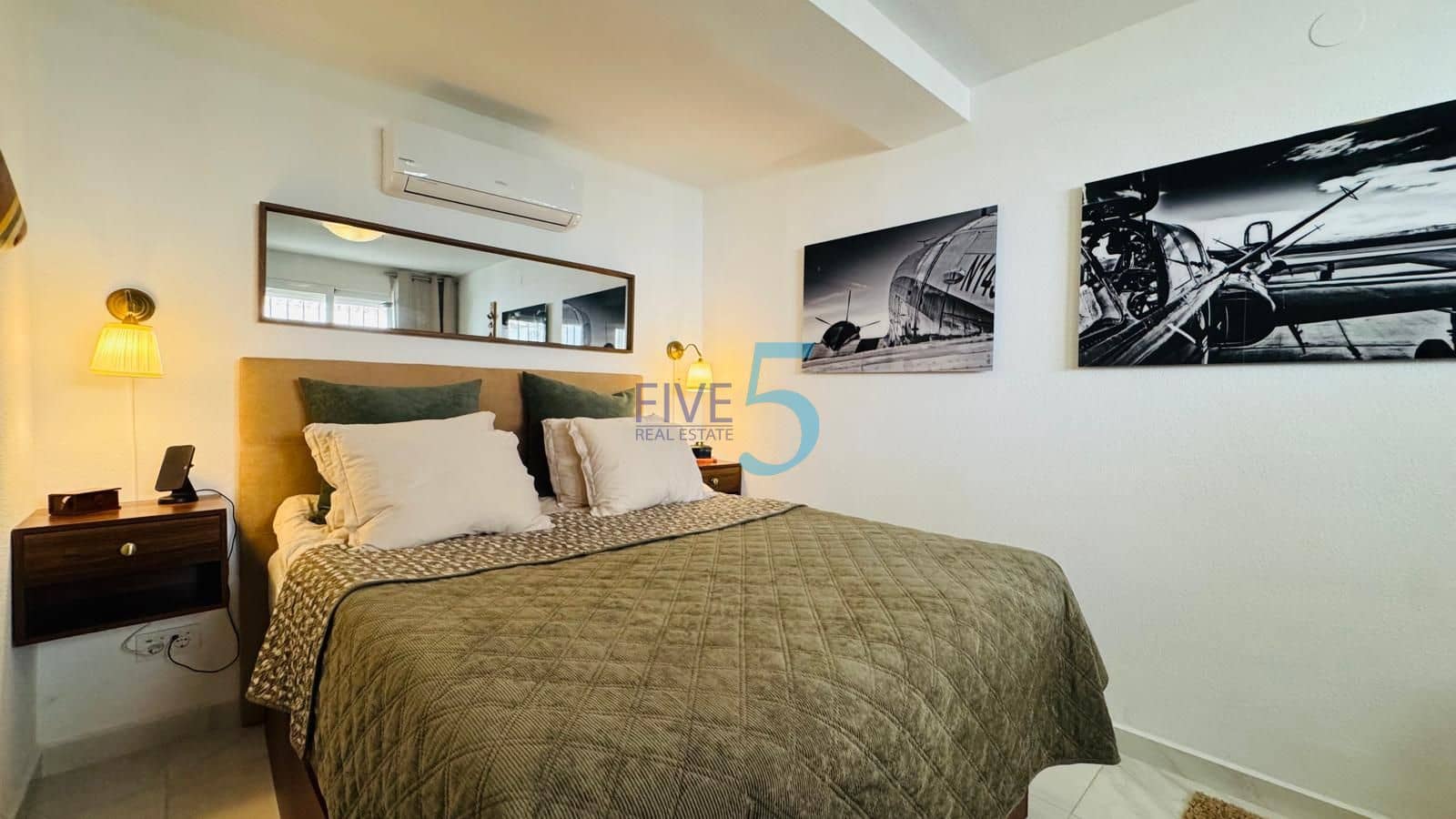 2 slaapkamer Huis te koop in Torrevieja met zwembad garage - € 599.000 (Ref: 10029787)