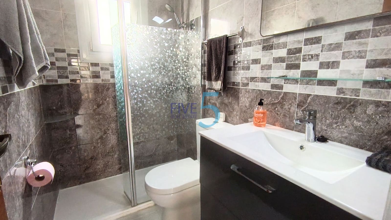 2 sovrum Hus till salu i Torrevieja - 109 000 € (Ref: 10031203)