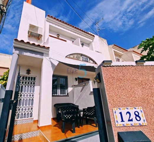 2 bedroom Townhouse for sale in Torrevieja - € 109,000 (Ref: 10031203)