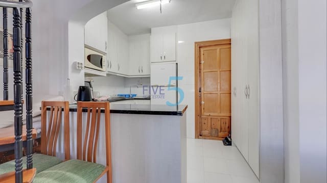 Casa de 2 habitaciones en Torrevieja en venta - 109.000 € (Ref: 10031203)