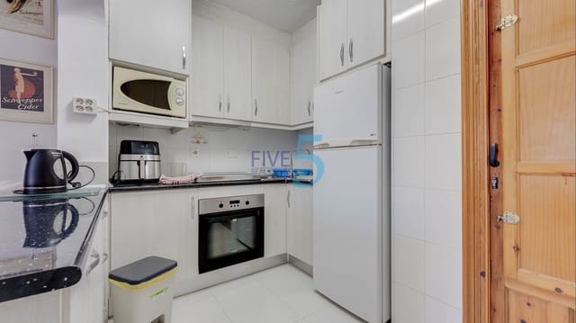 Casa de 2 habitaciones en Torrevieja en venta - 109.000 € (Ref: 10031203)