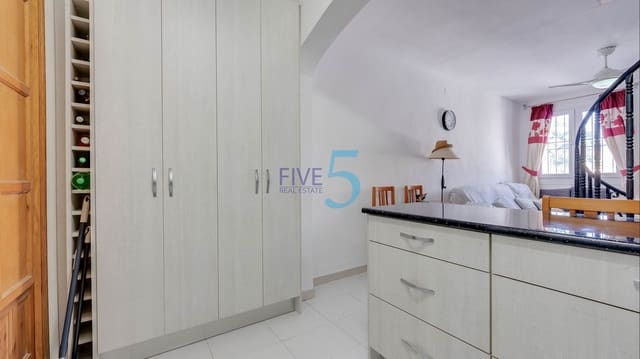 Casa de 2 habitaciones en Torrevieja en venta - 109.000 € (Ref: 10031203)