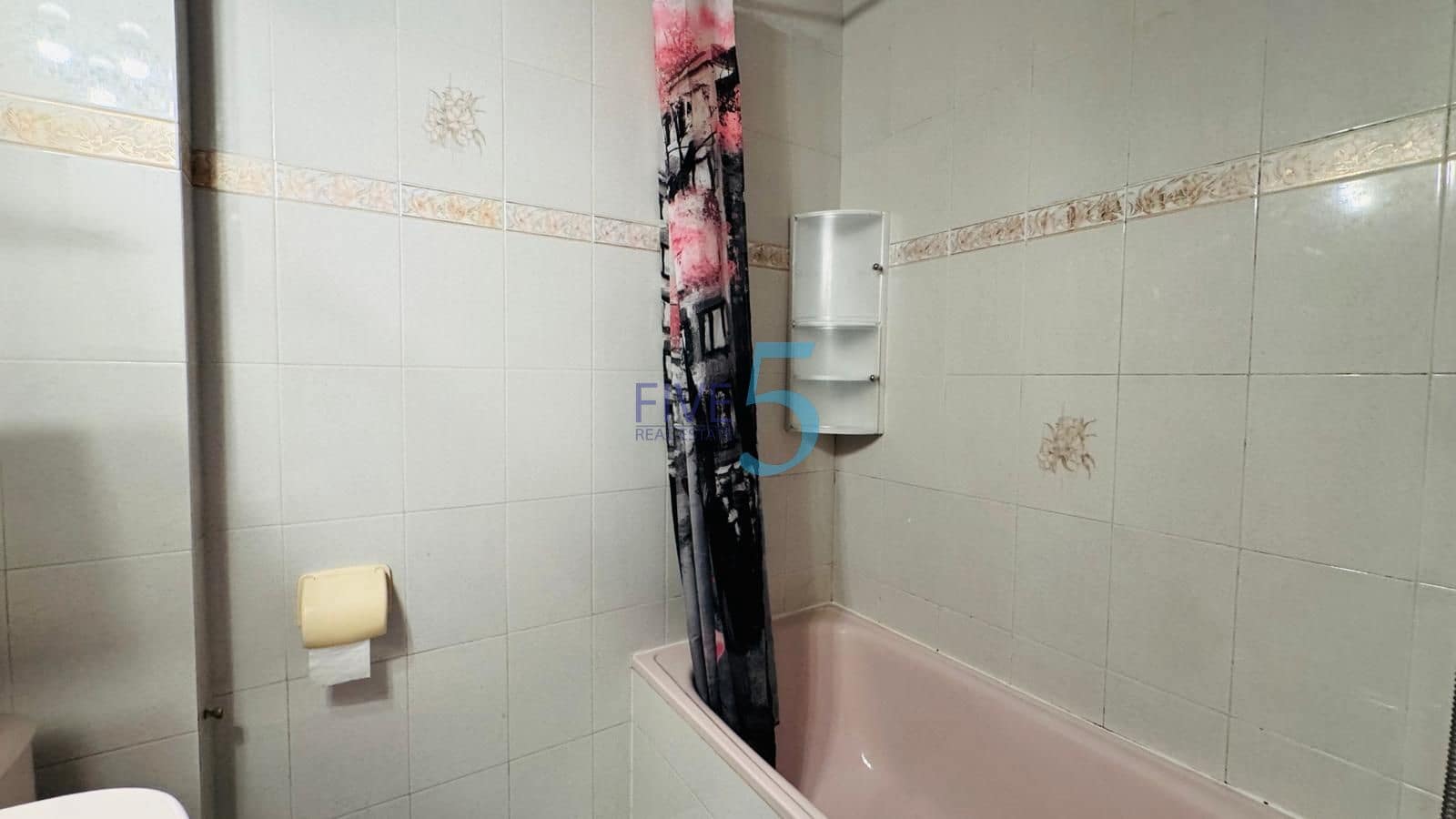 2 quarto Casa em Banda para venda em Torrevieja com piscina - 155 000 € (Ref: 10031353)