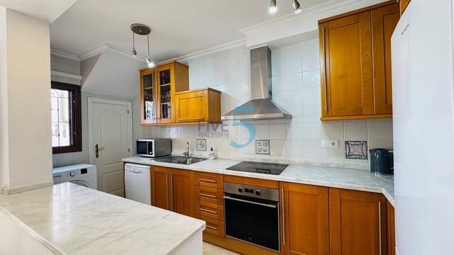 2 quarto Casa em Banda para venda em Villamartin, Orihuela com piscina garagem - 230 000 € (Ref: 10031355)