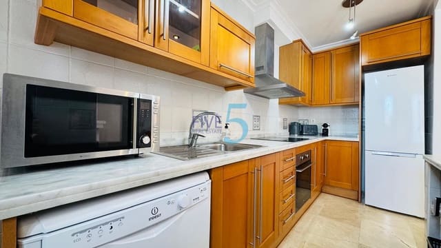 2 quarto Casa em Banda para venda em Villamartin, Orihuela com piscina garagem - 230 000 € (Ref: 10031355)
