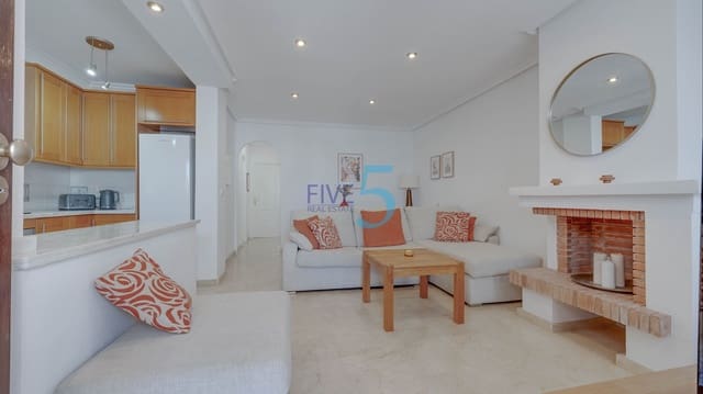 2 soverom Hus til salgs i Villamartin, Orihuela med svømmebasseng garasje - € 230 000 (Ref: 10031355)