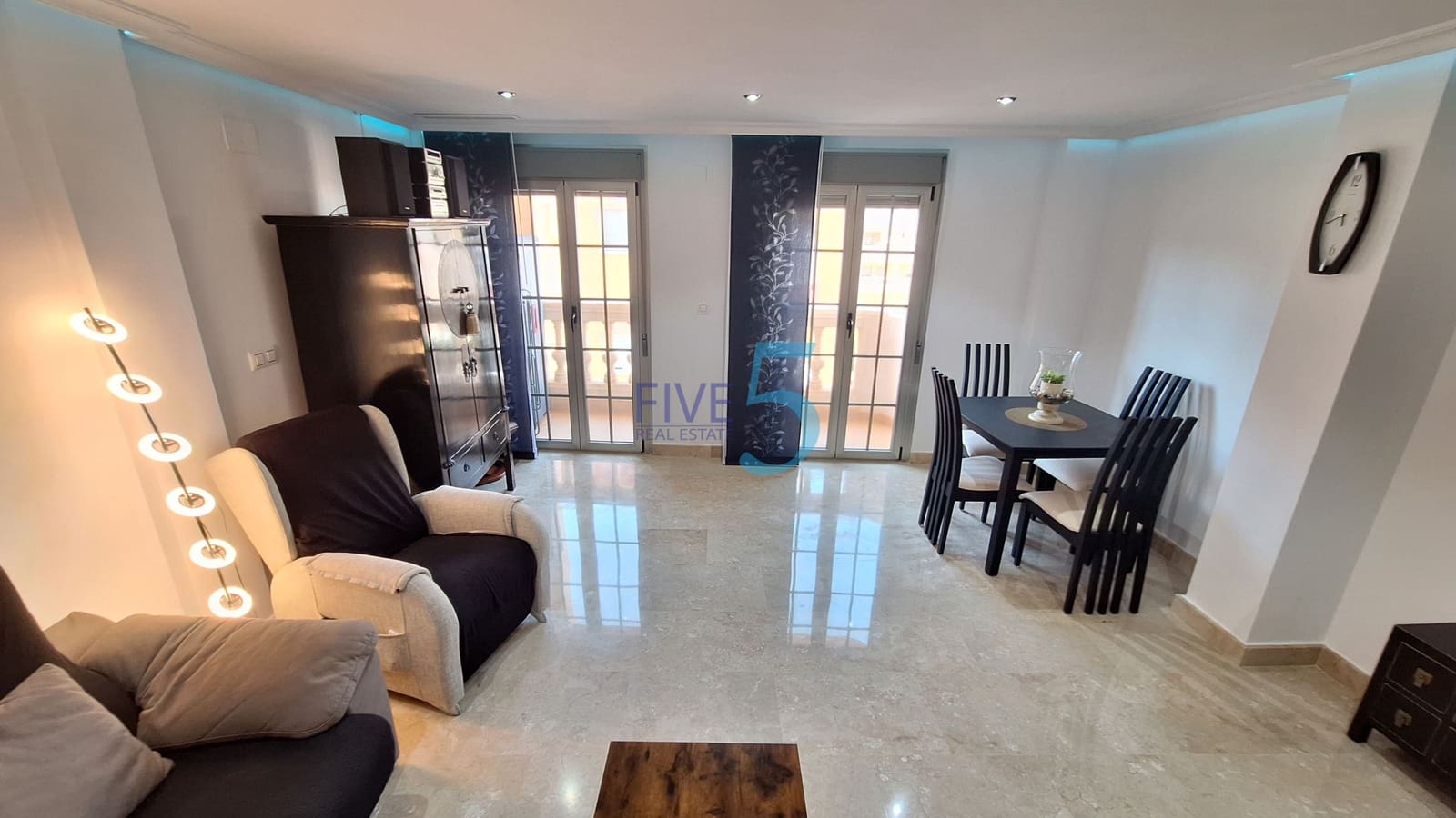 3 sovrum Lägenhet till salu i Torrevieja - 228 000 € (Ref: 10032437)
