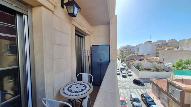 3 sovrum Lägenhet till salu i Torrevieja - 228 000 € (Ref: 10032437)