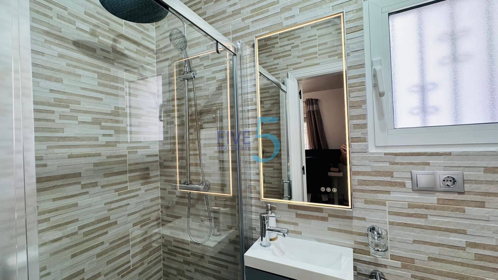 2 sypialnia Willa na sprzedaż w Villamartin z garażem - 299 900 € (Ref: 10033348)