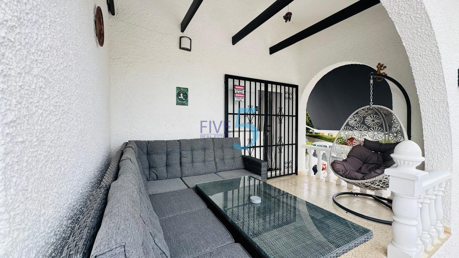 2 sypialnia Willa na sprzedaż w Villamartin z garażem - 299 900 € (Ref: 10033348)