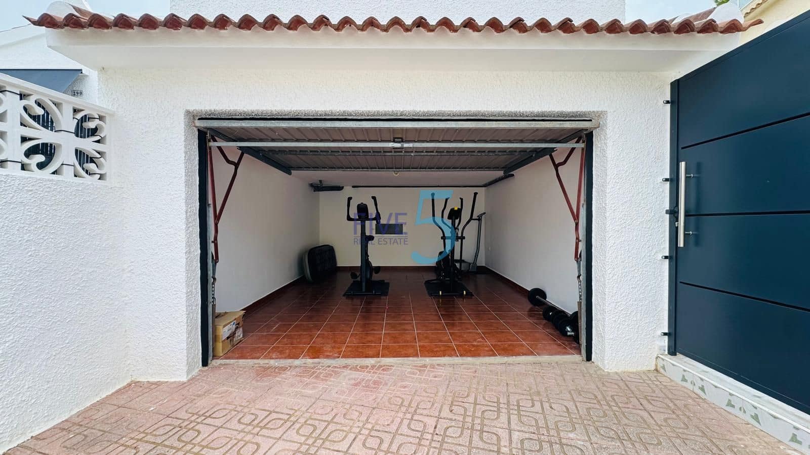 2 sypialnia Willa na sprzedaż w Villamartin z garażem - 299 900 € (Ref: 10033348)