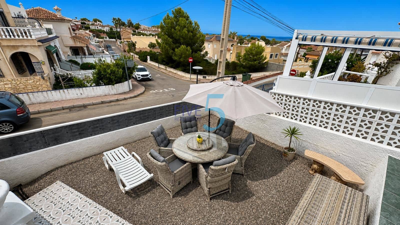 2 sypialnia Willa na sprzedaż w Villamartin z garażem - 299 900 € (Ref: 10033348)