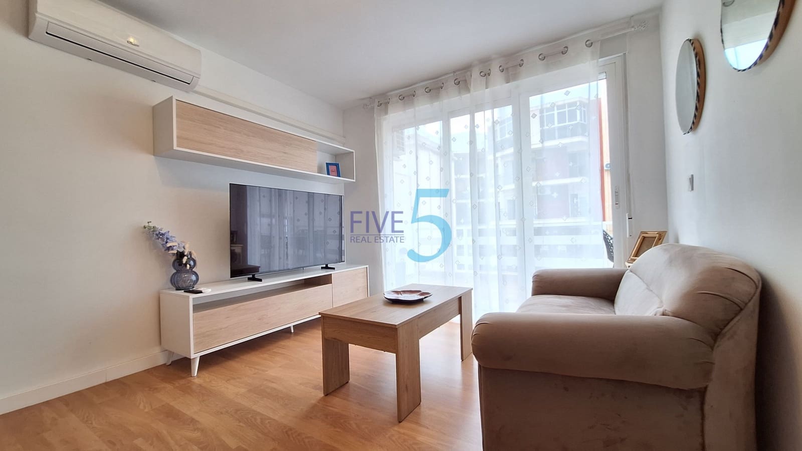 2 sovrum Lägenhet till salu i Torrevieja - 230 000 € (Ref: 10034249)