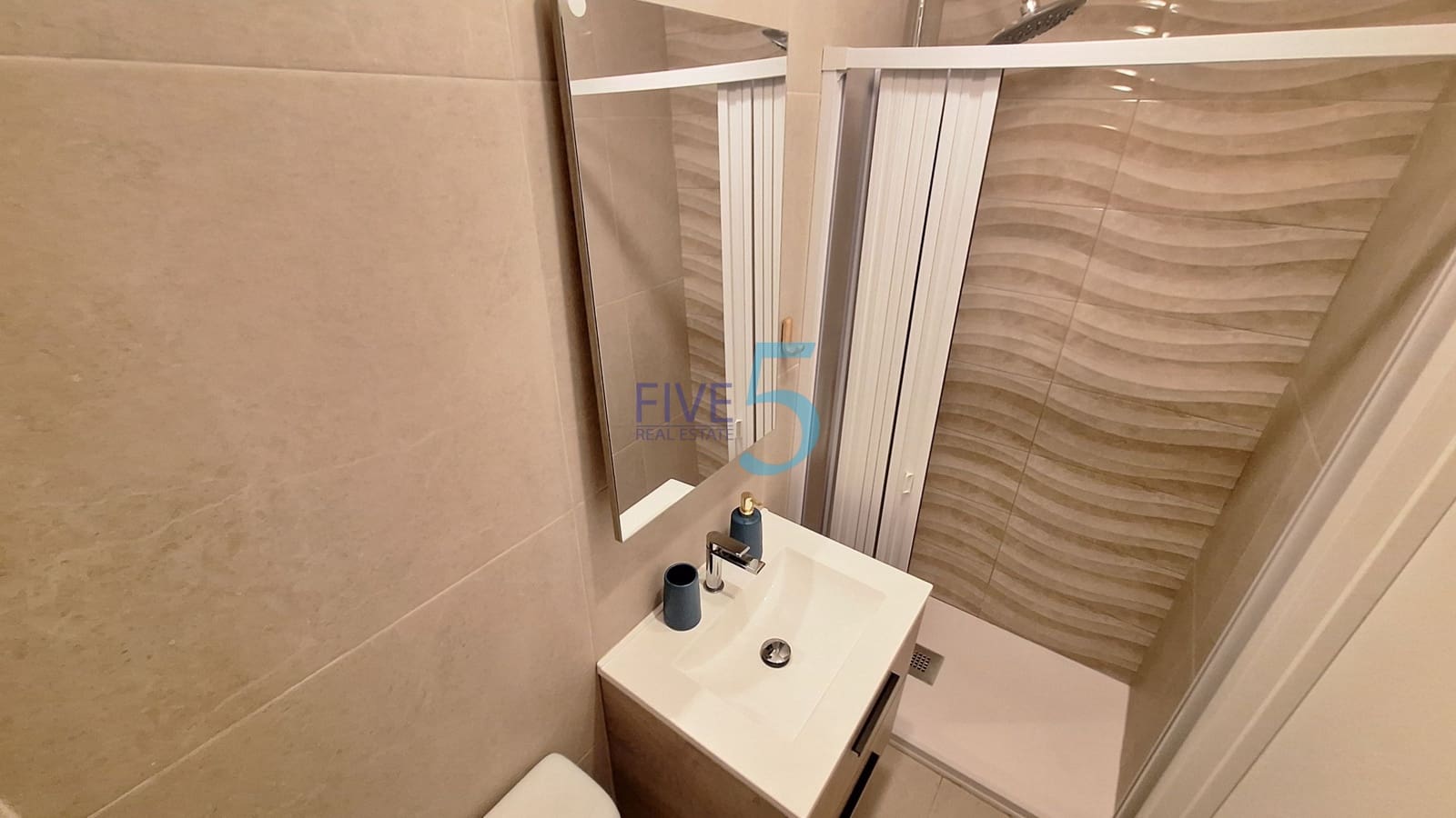 2 sovrum Lägenhet till salu i Torrevieja - 230 000 € (Ref: 10034249)