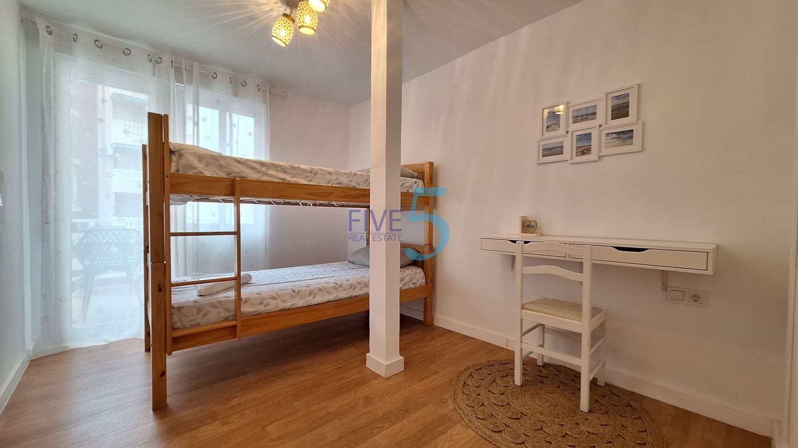 2 sovrum Lägenhet till salu i Torrevieja - 230 000 € (Ref: 10034249)