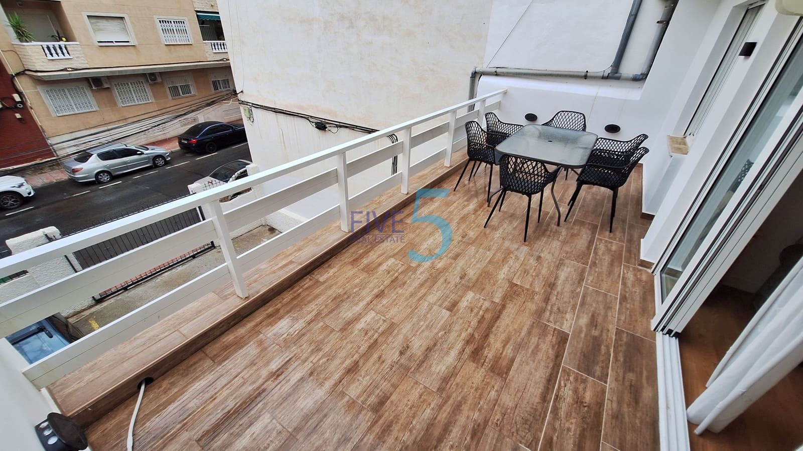 2 sovrum Lägenhet till salu i Torrevieja - 230 000 € (Ref: 10034249)