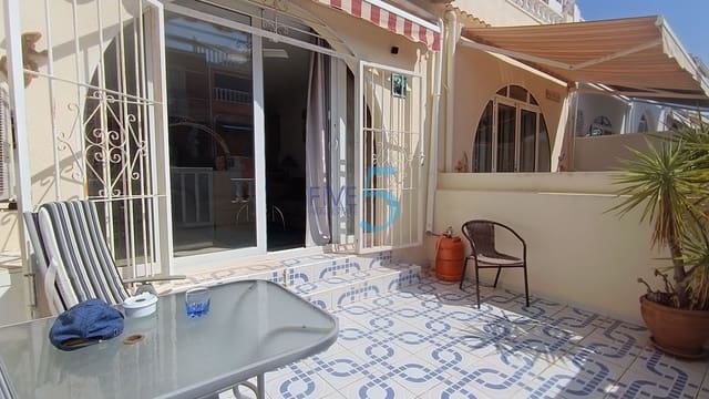 2 slaapkamer Huis te koop in Torrevieja - € 145.000 (Ref: 10034431)