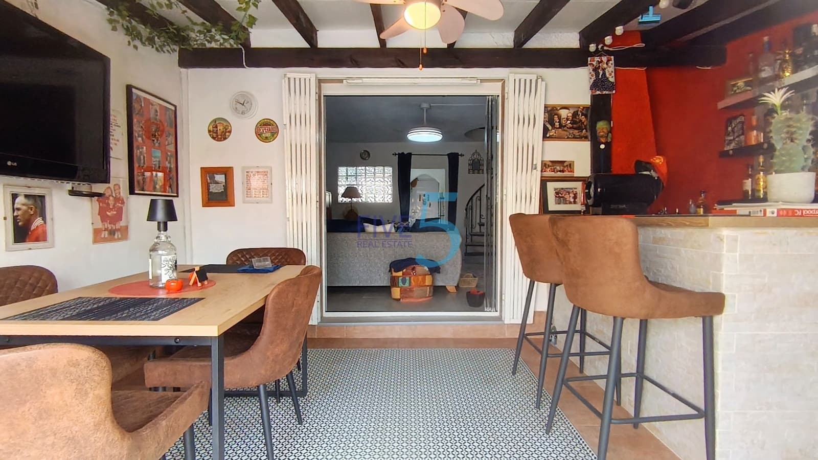 3 bedroom Townhouse for sale in Torrevieja - € 175,000 (Ref: 10034559)