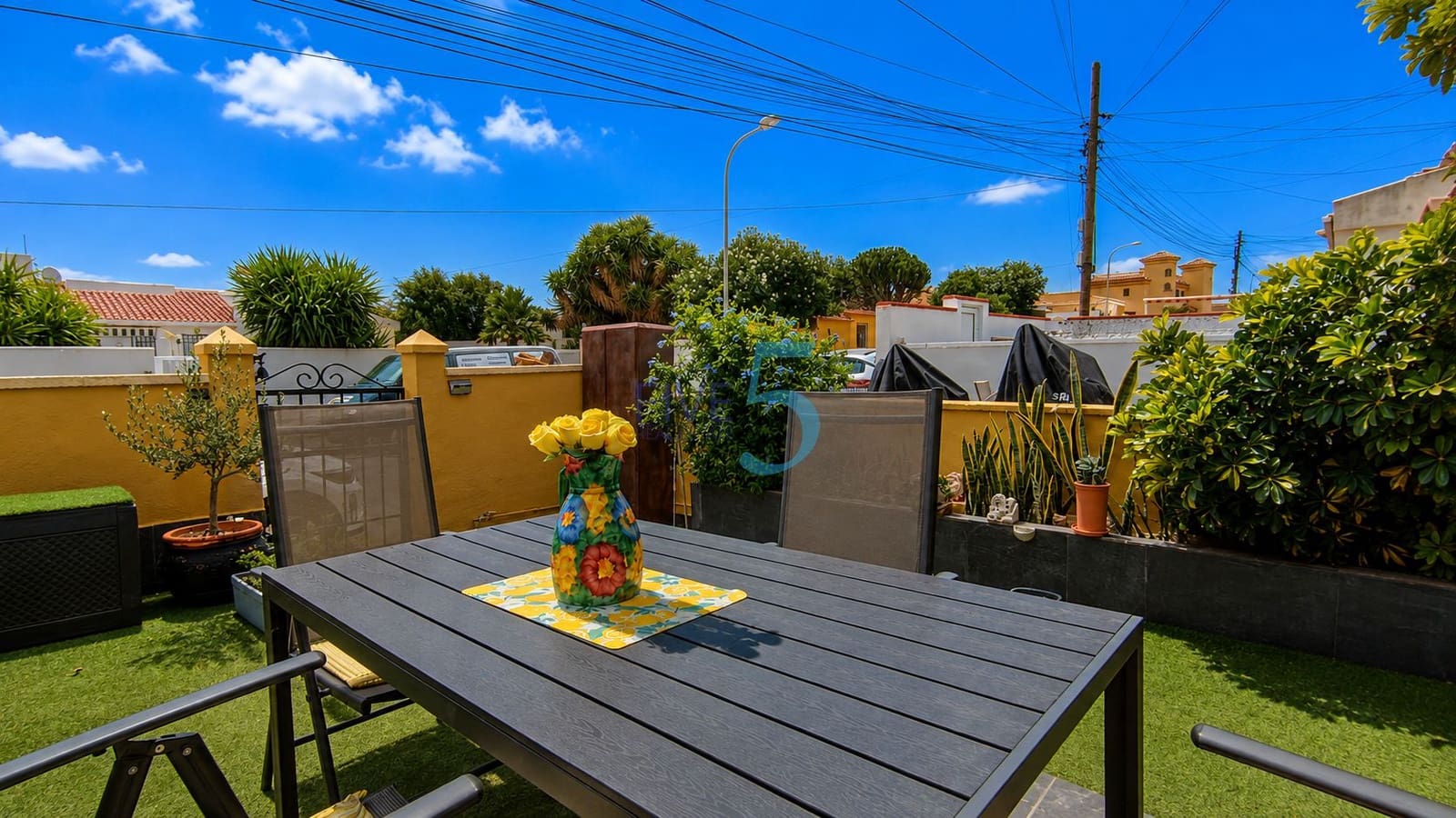 3 bedroom Townhouse for sale in Torrevieja - € 175,000 (Ref: 10034559)