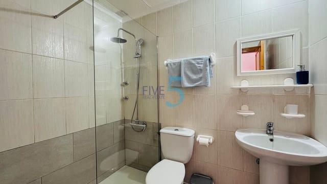 2 soveværelse Lejlighed til salg i Villamartin, Orihuela med swimmingpool - € 135.000 (Ref: 10034776)
