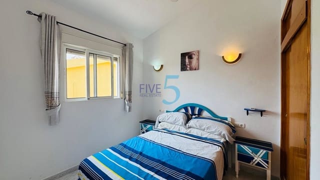 2 soveværelse Lejlighed til salg i Villamartin, Orihuela med swimmingpool - € 135.000 (Ref: 10034776)