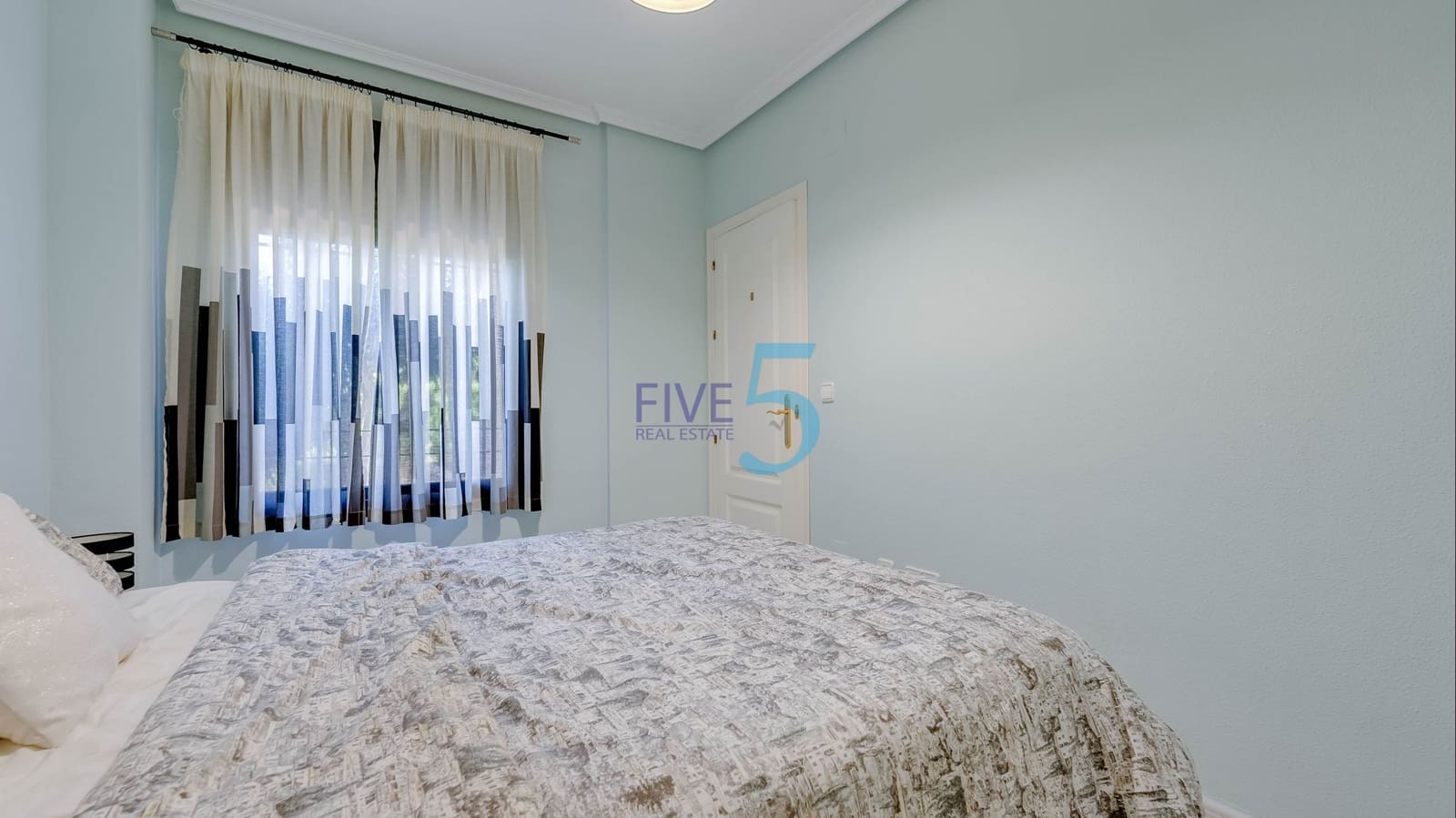 2 bedroom Apartment for sale in Campoamor with pool - € 154,900 (Ref: 10036014)