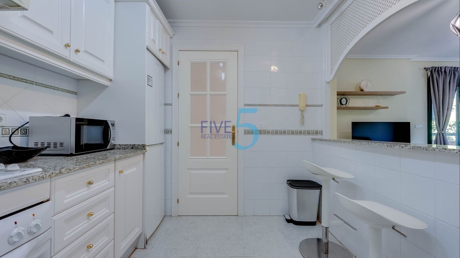2 bedroom Apartment for sale in Campoamor with pool - € 154,900 (Ref: 10036014)