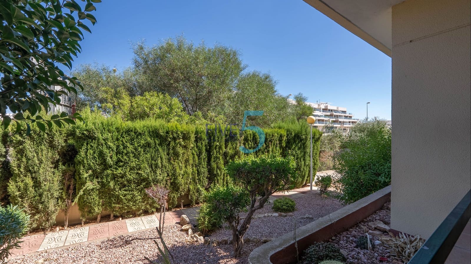 2 bedroom Apartment for sale in Campoamor with pool - € 154,900 (Ref: 10036014)