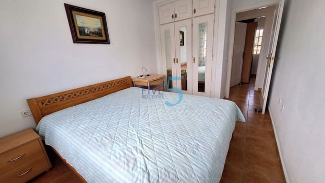 3 bedroom Villa for sale in Punta Prima, Torrevieja with pool garage - € 305,000 (Ref: 10036015)
