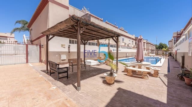 2 bedroom Apartment for sale in San Pedro del Pinatar with pool - € 155,000 (Ref: 10036225)