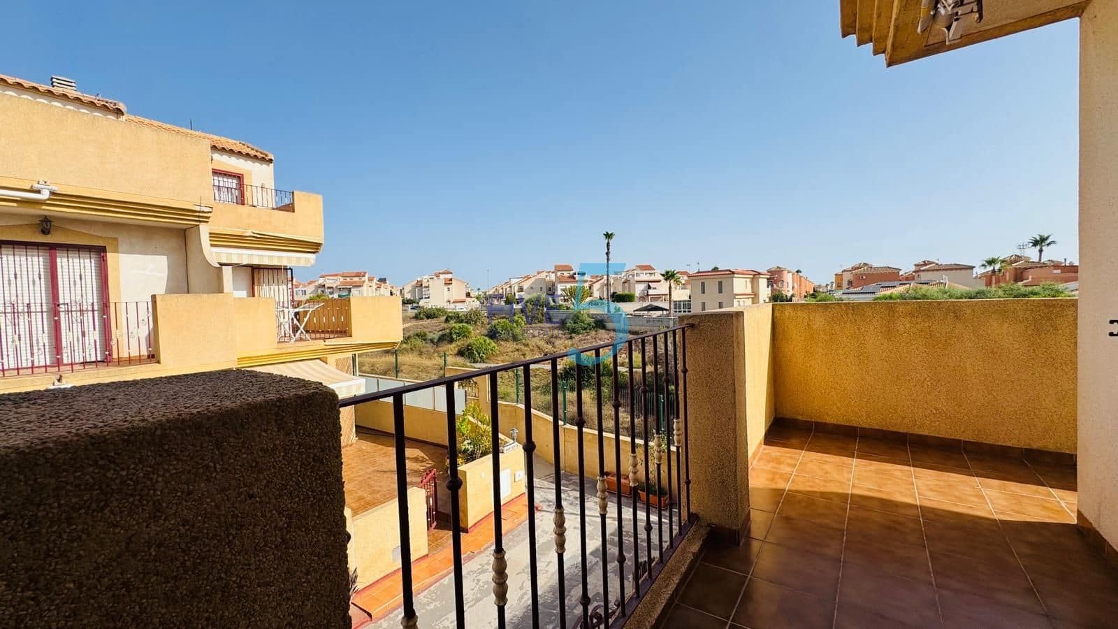 3 Zimmer Haus zu verkaufen in Playa Flamenca mit Pool Garage - 245.000 € (Ref: 10036226)
