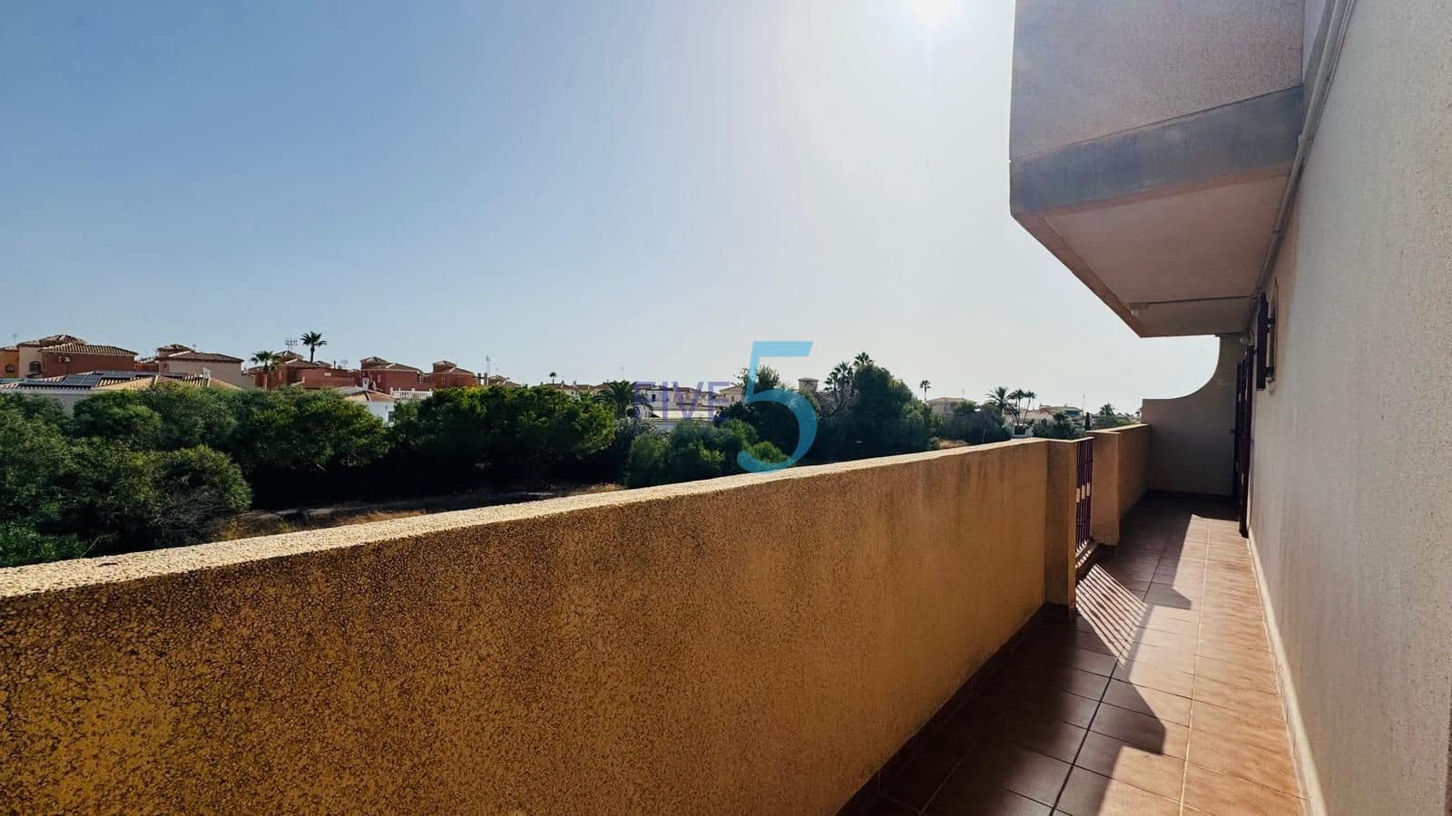 3 Zimmer Haus zu verkaufen in Playa Flamenca mit Pool Garage - 245.000 € (Ref: 10036226)
