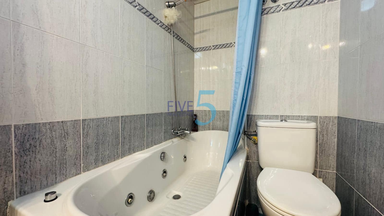 3 Zimmer Haus zu verkaufen in Playa Flamenca mit Pool Garage - 245.000 € (Ref: 10036226)