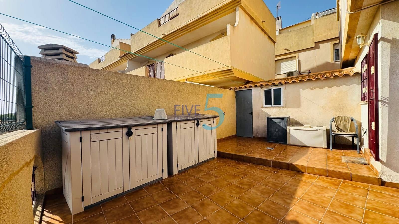 3 Zimmer Haus zu verkaufen in Playa Flamenca mit Pool Garage - 245.000 € (Ref: 10036226)