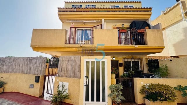 3 Zimmer Haus zu verkaufen in Playa Flamenca, Orihuela mit Pool Garage - 245.000 € (Ref: 10036226)