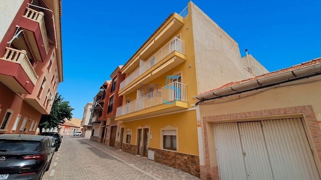 4 soverom Leilighet til salgs i Los Alcazares - € 199 000 (Ref: 10037646)