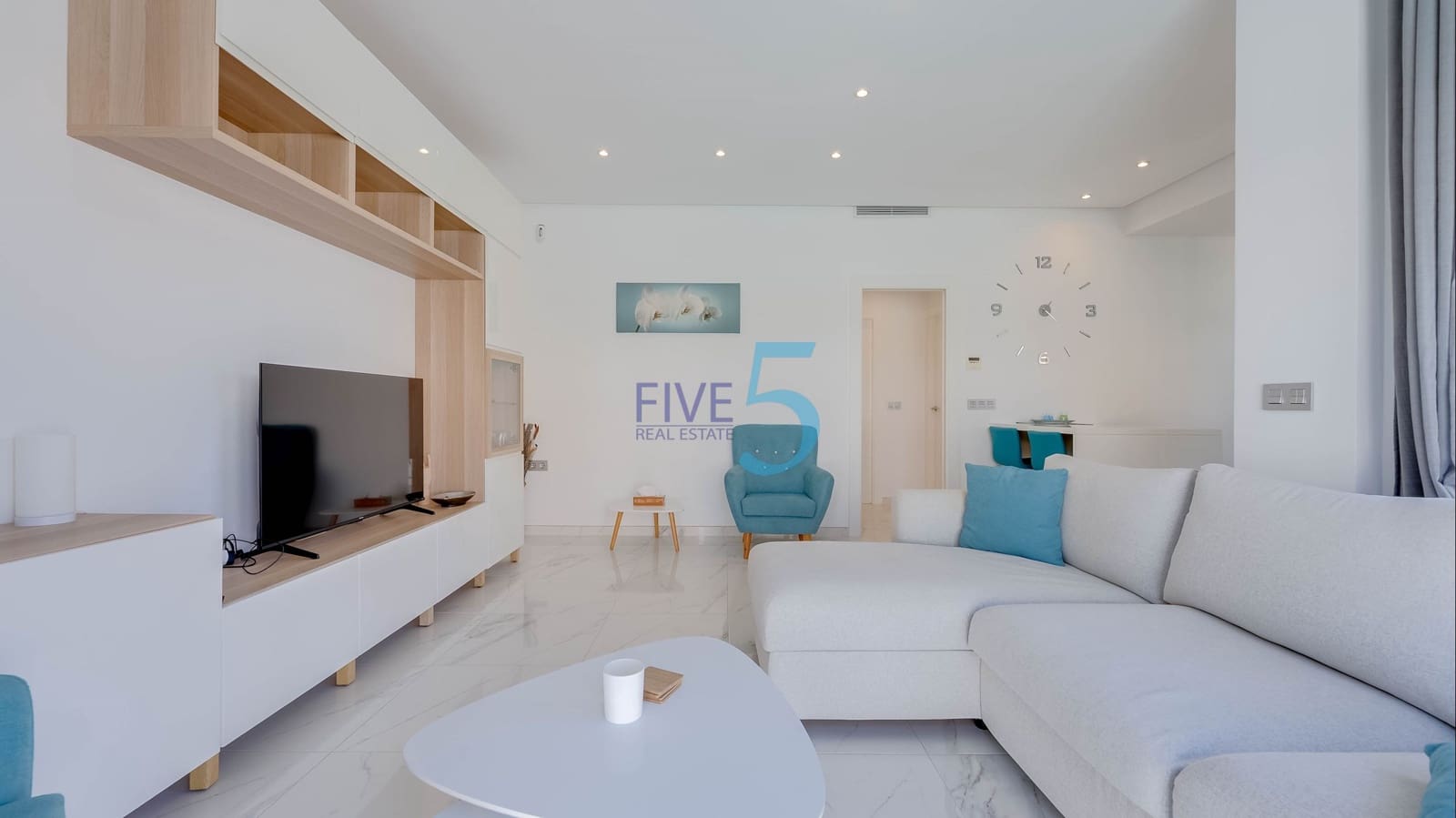 2 sypialnia Willa na sprzedaż w Roda z basenem garażem - 299 000 € (Ref: 10039424)
