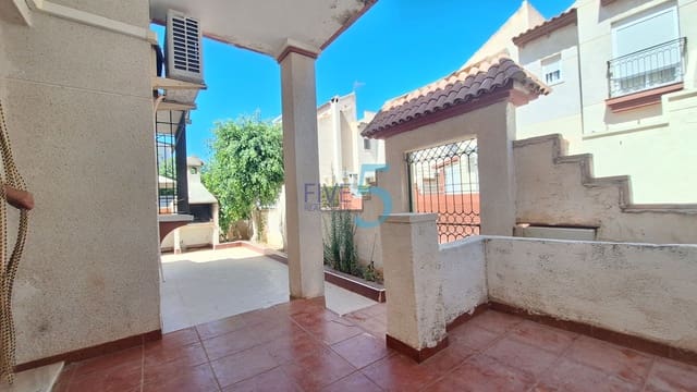 2 chambre Appartement à vendre à Playa Flamenca, Orihuela avec piscine garage - 129 500 € (Ref: 10041550)