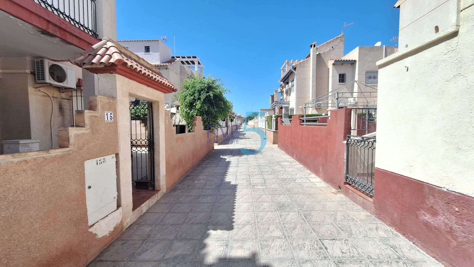 2 chambre Appartement à vendre à Playa Flamenca avec piscine garage - 129 500 € (Ref: 10041550)