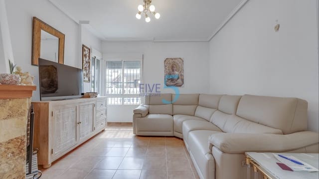 3 sypialnia Willa na sprzedaż w Algorfa z basenem garażem - 210 000 € (Ref: 10042152)