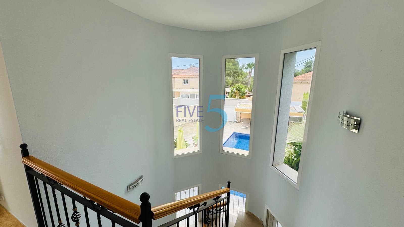 4 sypialnia Willa na sprzedaż w Pinar de Campoverde z basenem - 540 000 € (Ref: 10043427)