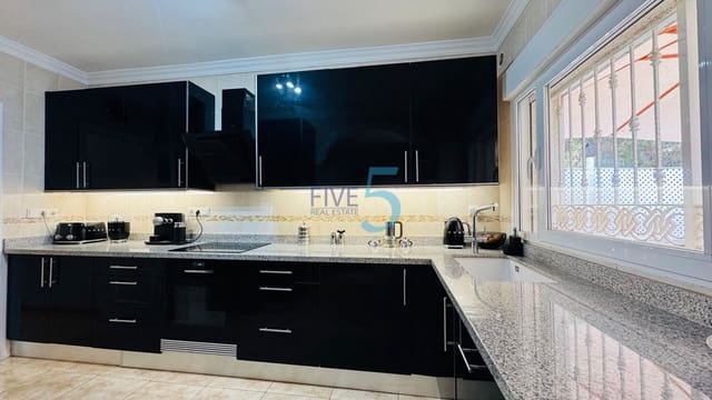 4 sypialnia Willa na sprzedaż w Pinar de Campoverde, Pilar de la Horadada z basenem - 540 000 € (Ref: 10043427)