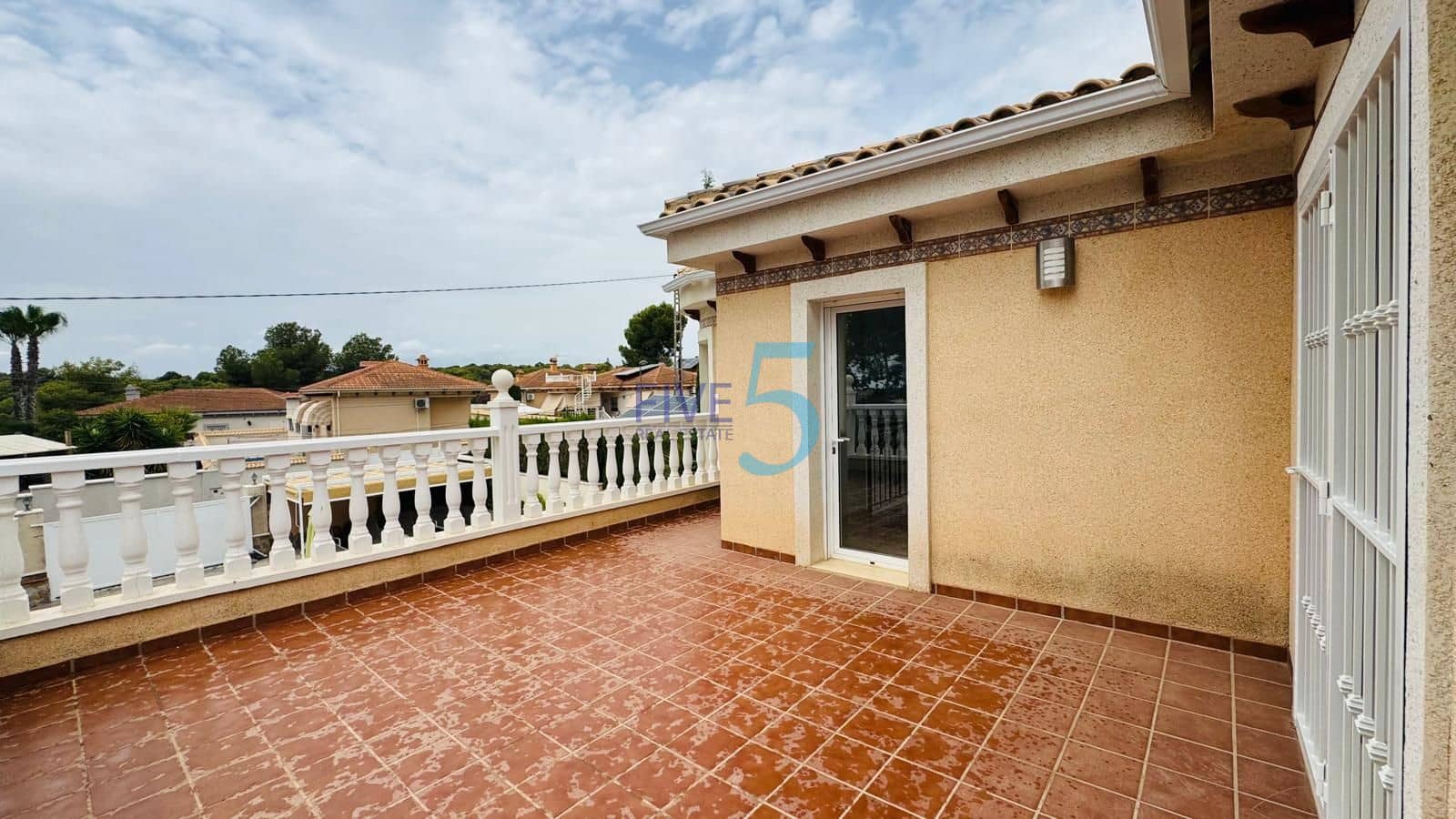 4 sypialnia Willa na sprzedaż w Pinar de Campoverde z basenem - 540 000 € (Ref: 10043427)